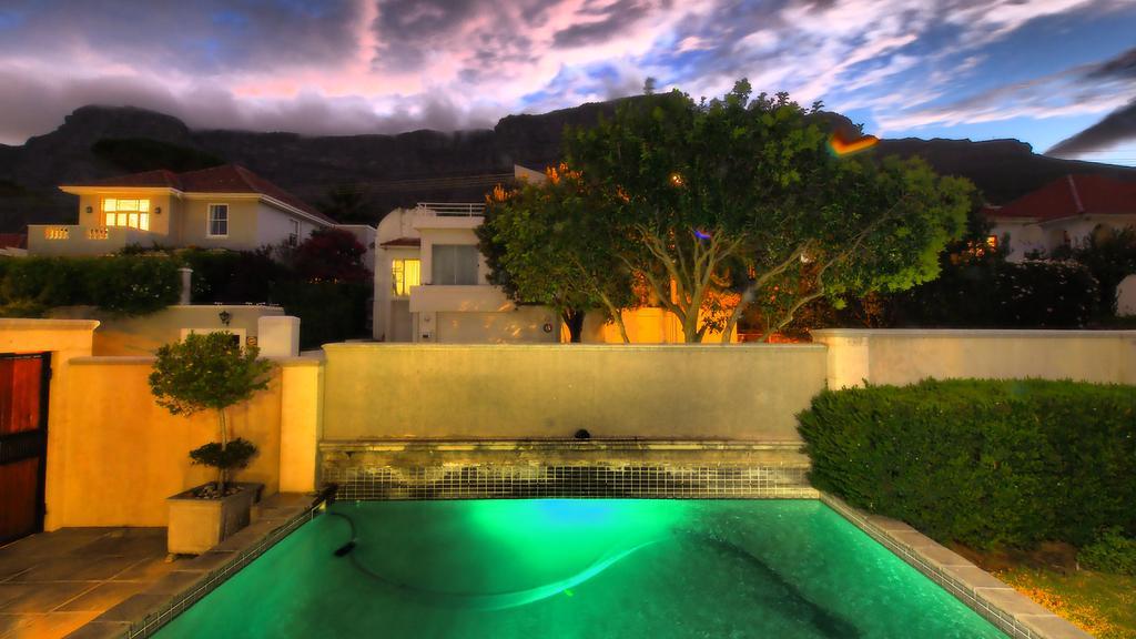 Redbourne Hilldrop Guesthouse B&B Le Cap Extérieur photo