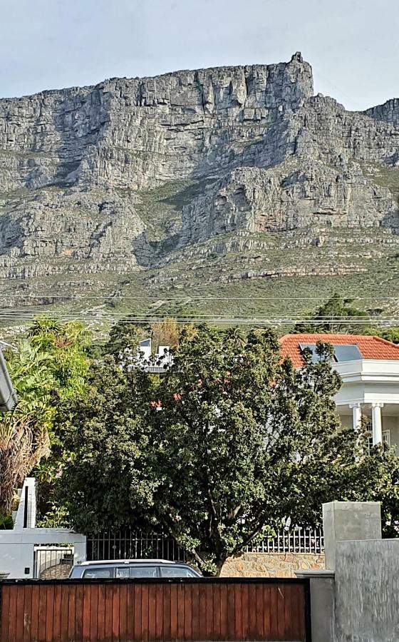 Redbourne Hilldrop Guesthouse B&B Le Cap Extérieur photo